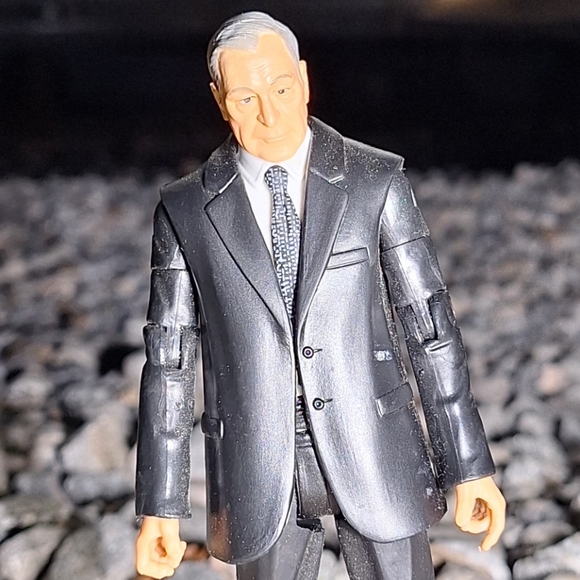 DC Universe Movie Masters Alfred Pennyworth Batman Begins Classics Michael Cane - Picture 2 of 9